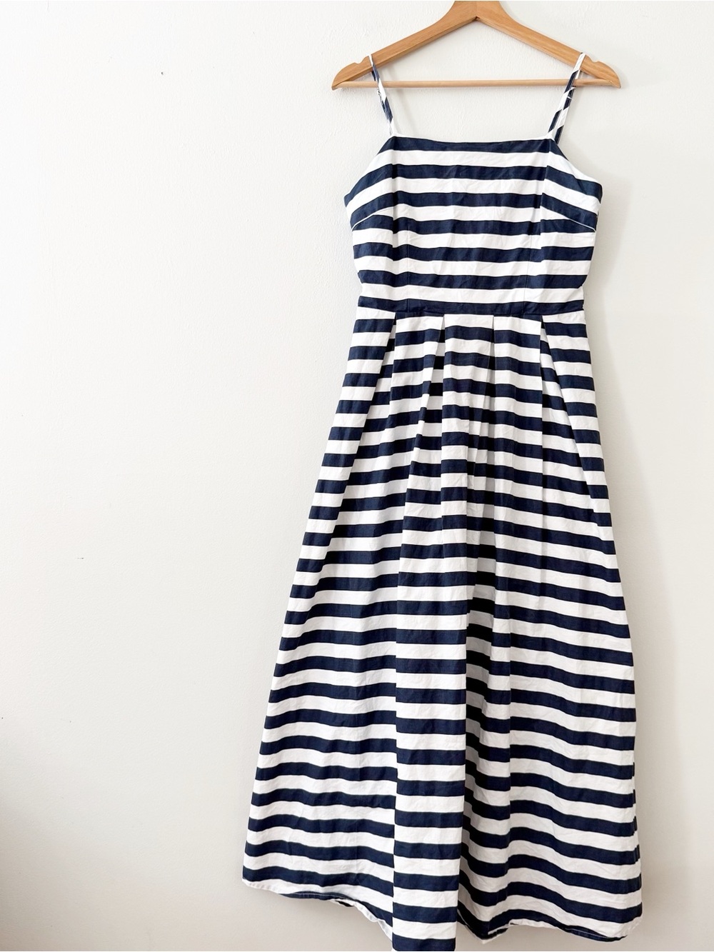 Anthropologie Love Wednesday stripe maxi dress pleated sz small navy blue white.